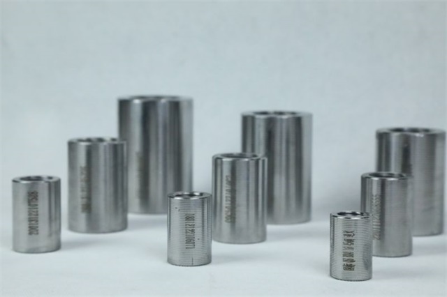 德宏直螺纹钢筋套筒规格